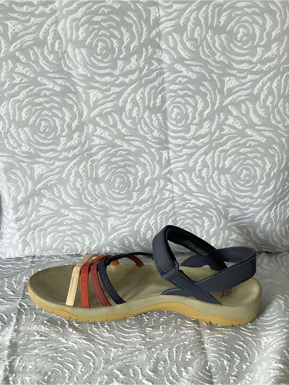 Teva lightweight sport